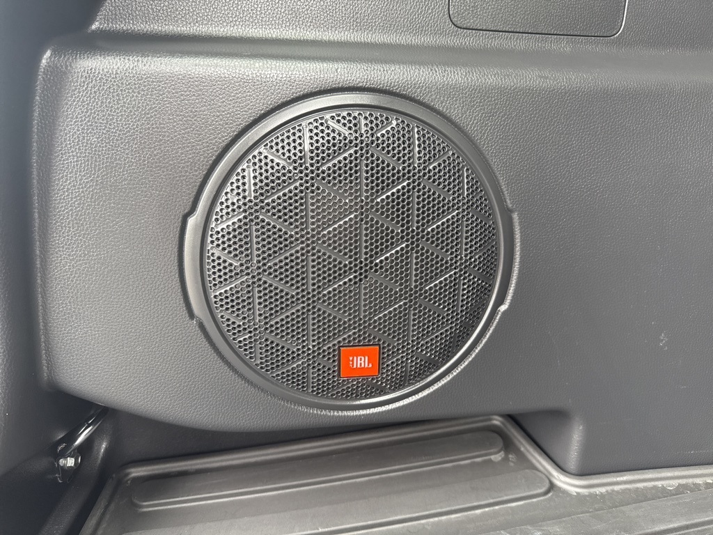 2023 Toyota RAV4 Hybrid Limited photo 16