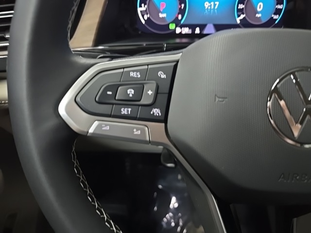 2024 Volkswagen Atlas SE Technology photo 20