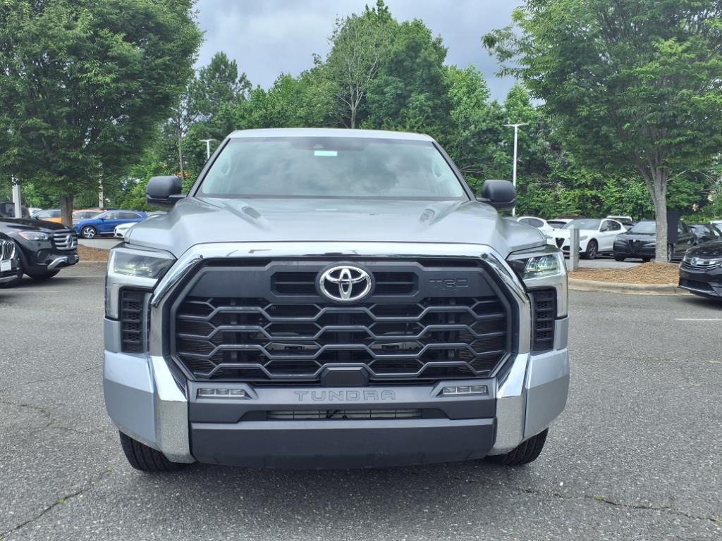 2022 Toyota Tundra SR5 photo 2