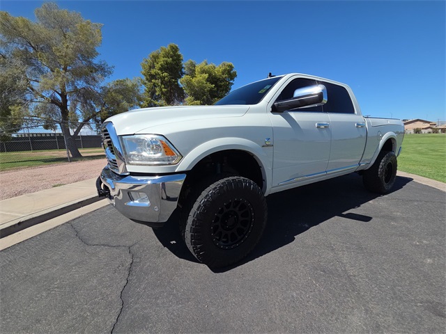 2018 Ram 2500 Limited photo 3
