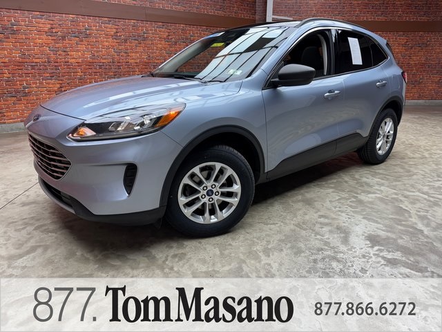 2022 Ford Escape SE's photo