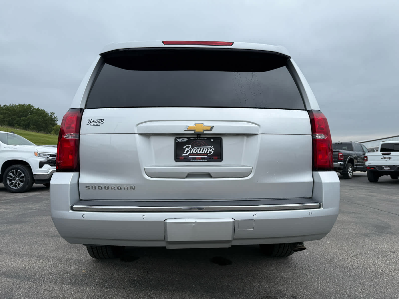 2015 Chevrolet Suburban LTZ photo 13