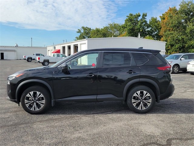 2023 Nissan Rogue SV photo 8