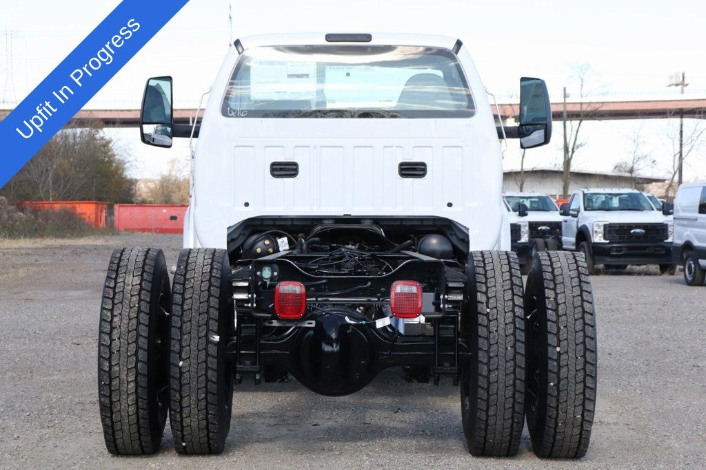 2026 Ford F-750 photo 5