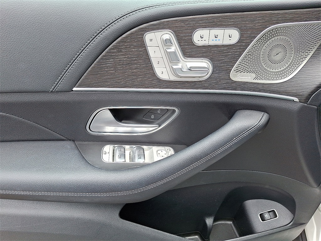 2022 Mercedes Benz GLE 350 4MATIC photo 11