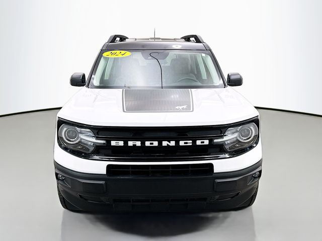 2024 Ford Bronco Sport Outer Banks photo 2