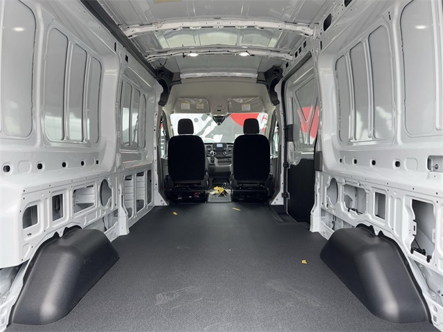 2025 Ford Transit Cargo Van photo 15