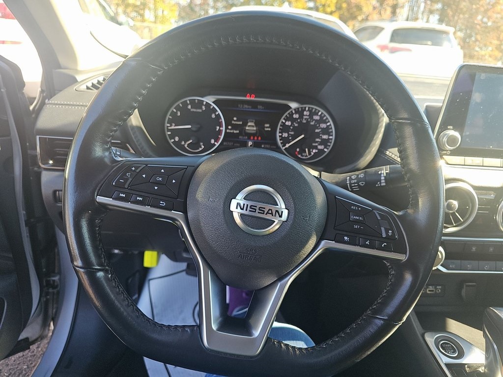 2022 Nissan Sentra SV photo 3
