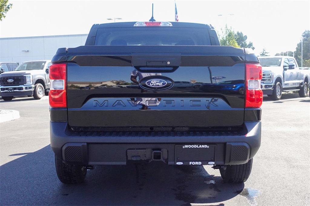 2025 Ford Maverick XLT photo 4