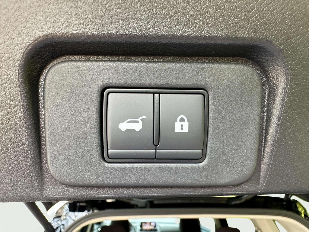 2026 Nissan Rogue SV photo 16