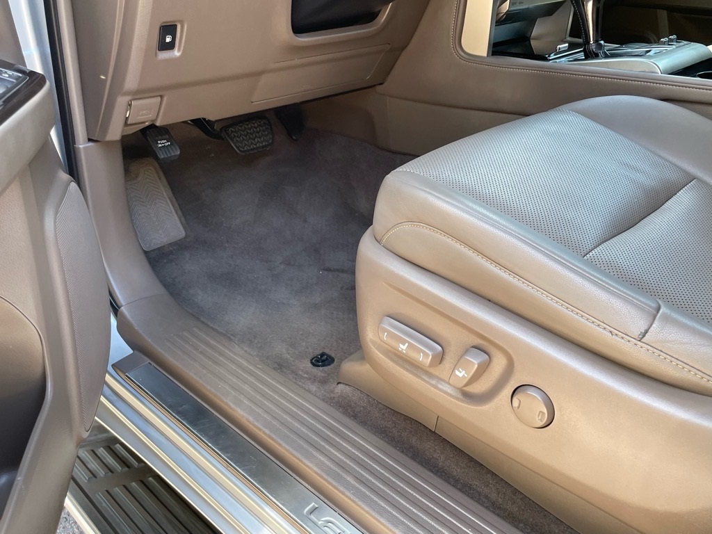2019 Lexus GX 460 photo 20