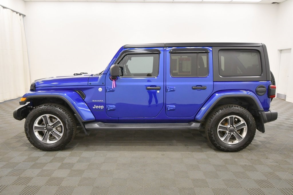 2020 Jeep Wrangler Unlimited Sahara photo 3