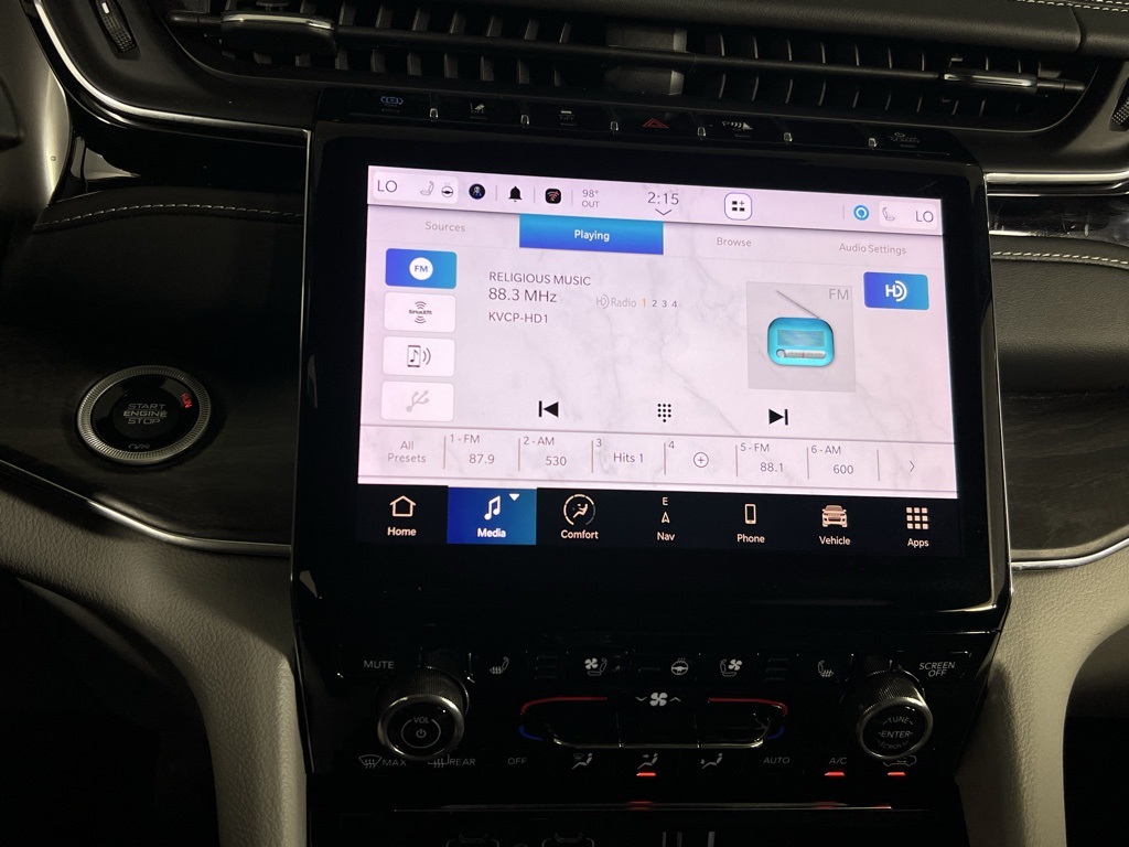 2022 Jeep Grand Cherokee Overland 4xe photo 14