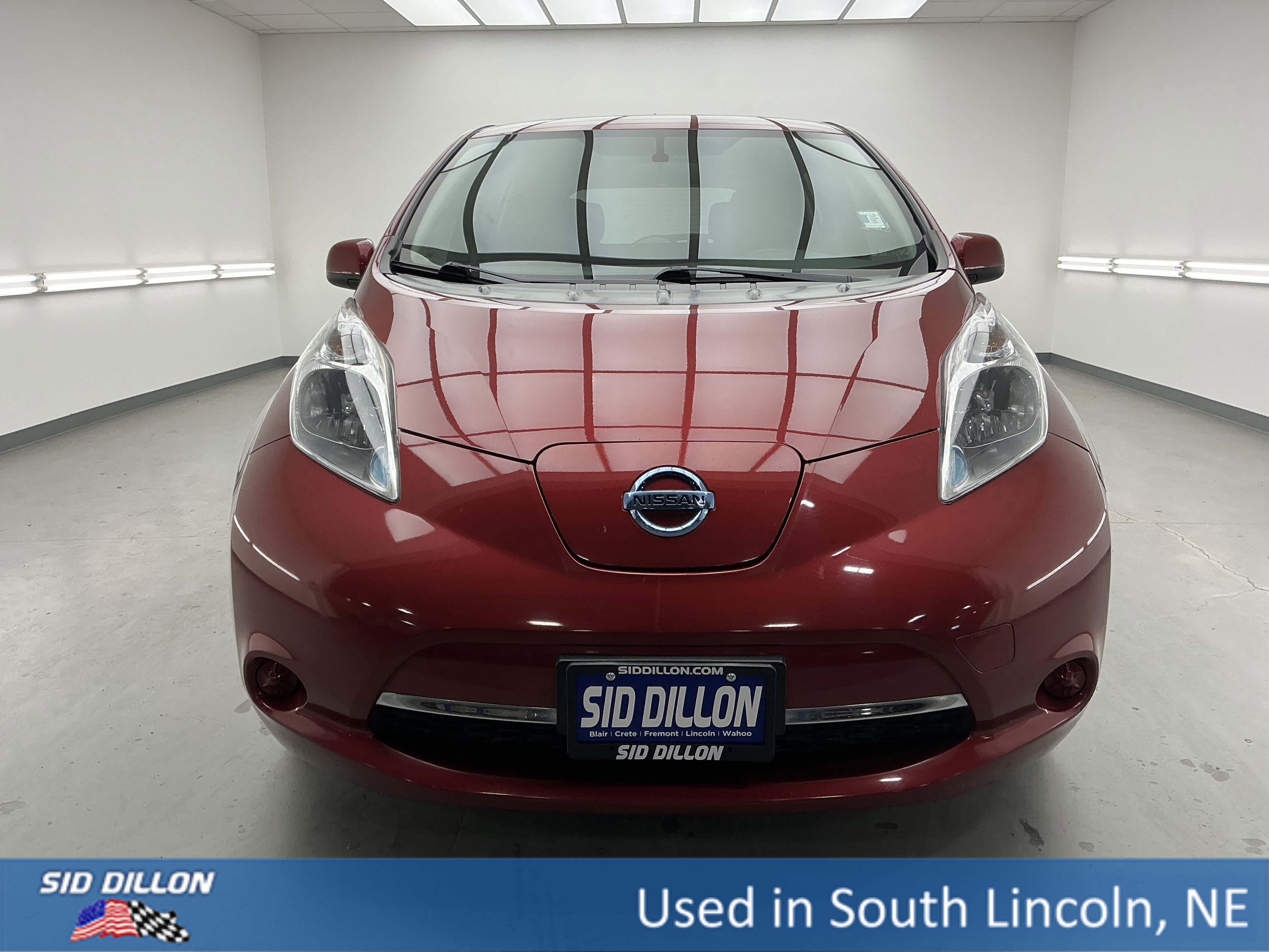 Used 2015 Nissan LEAF S with VIN 1N4AZ0CPXFC318269 for sale in Lincoln, NE