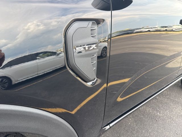 2025 Ford Ranger XL photo 3
