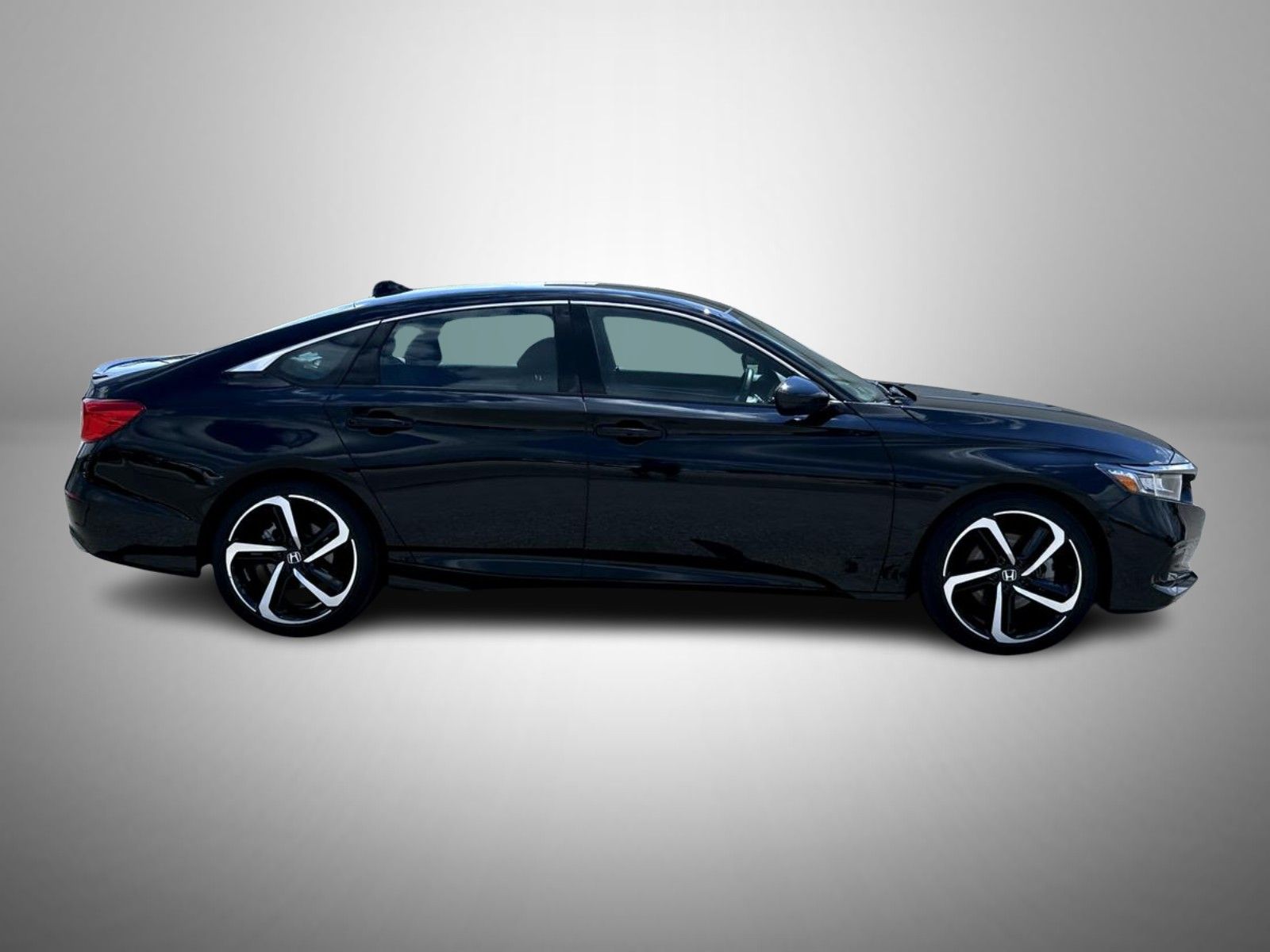 2022 Honda Accord Sport photo 4