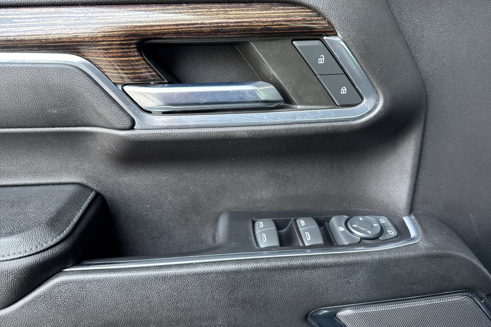 2023 Gmc Sierra 1500 Elevation photo 11