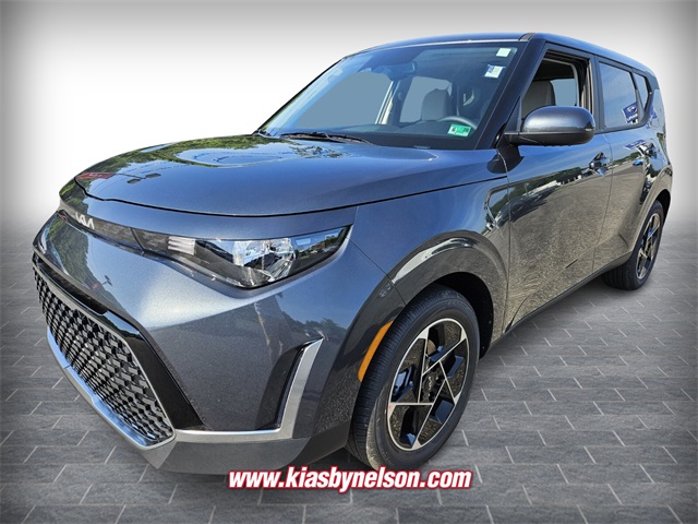 2025 Kia Soul EX photo 3