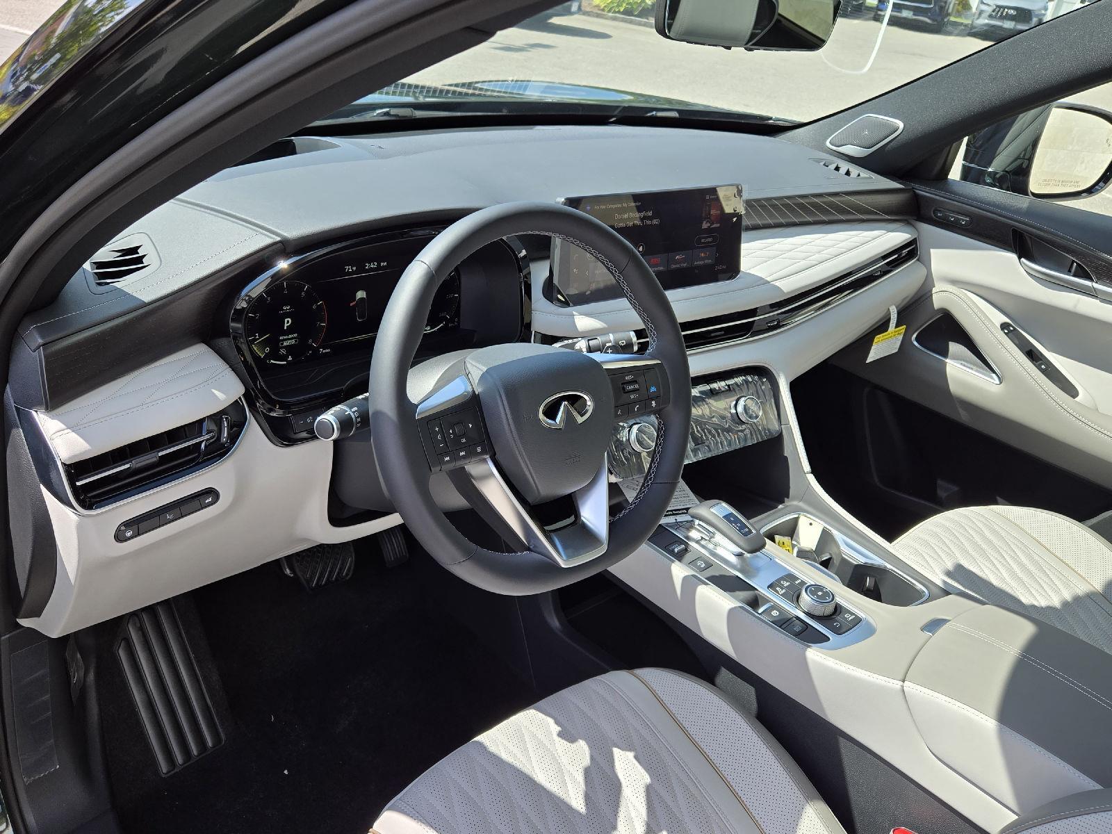 2026 Infiniti QX60 Autograph AWD photo 4