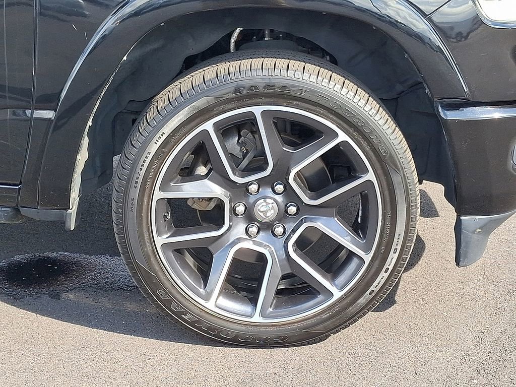 2021 Ram 1500 Laramie photo 7