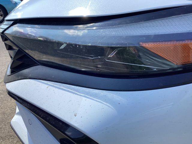 2024 Hyundai Elantra Limited photo 4