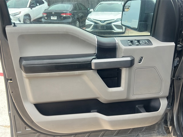 2018 Ford F-150 XLT photo 19