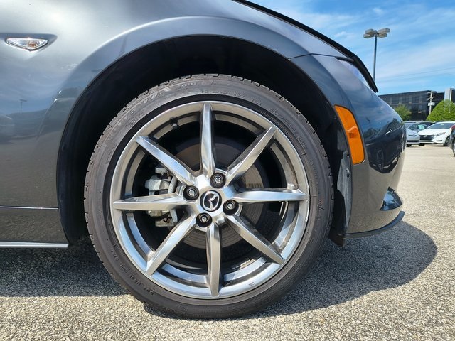 2022 Mazda MX-5 Miata RF Miata Grand Touring photo 23