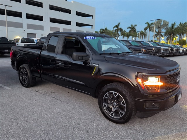 2024 Ford F-150 STX photo 4
