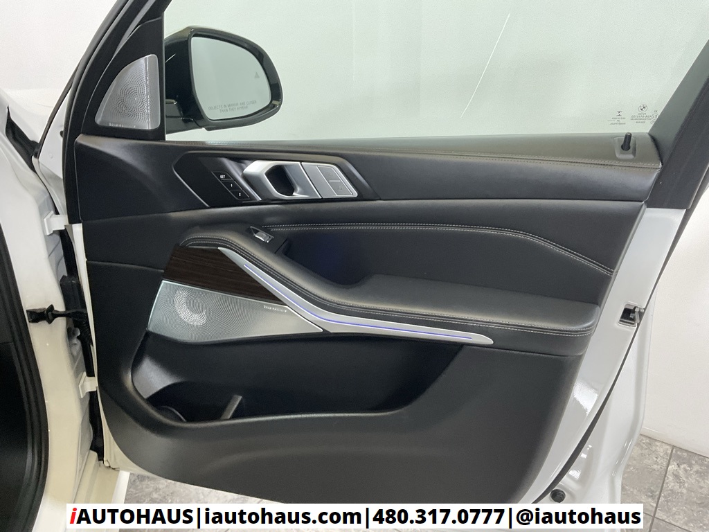 2021 Bmw X7 M50i photo 32