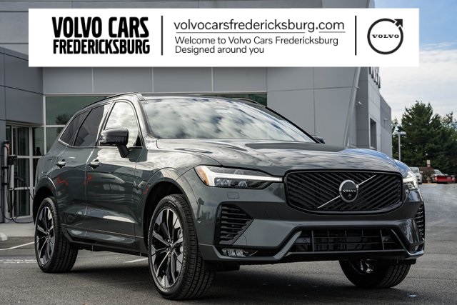 2026 Volvo XC60 Plus's photo