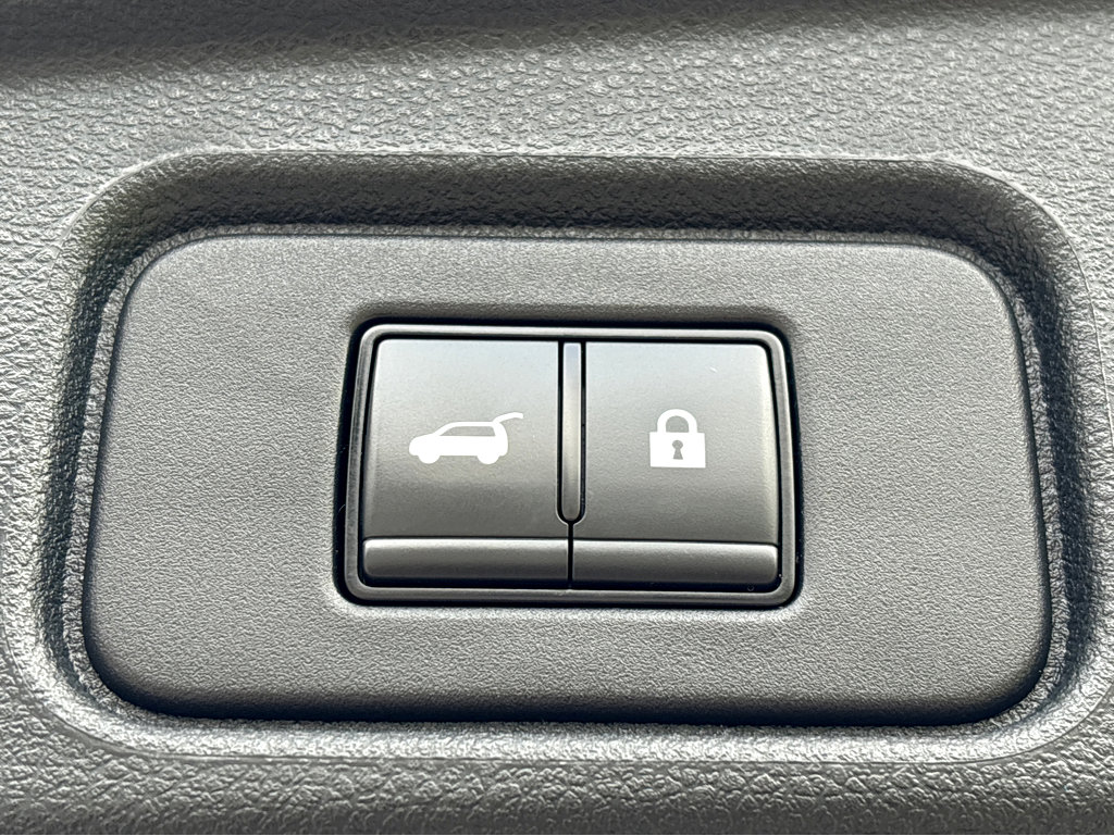 2023 Nissan Pathfinder SL photo 25