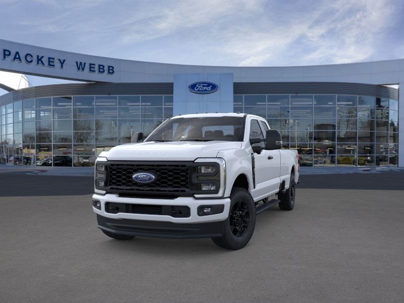 2025 Ford F-250 photo 3