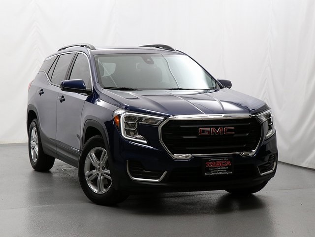 Used 2022 Blue GMC SLE image 1