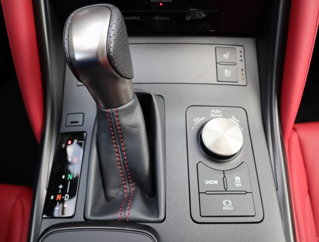 2025 Lexus IS 350 F SPORT photo 34