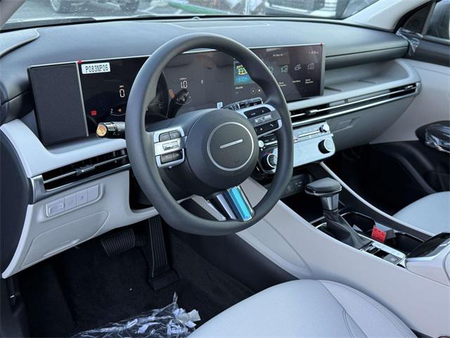 2026 Hyundai Tucson SEL photo 2