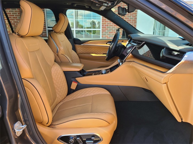 2024 Jeep Grand Cherokee L Summit photo 20