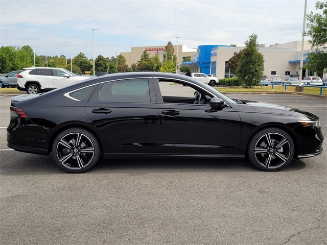 2025 Honda Accord Hybrid Sport photo 2