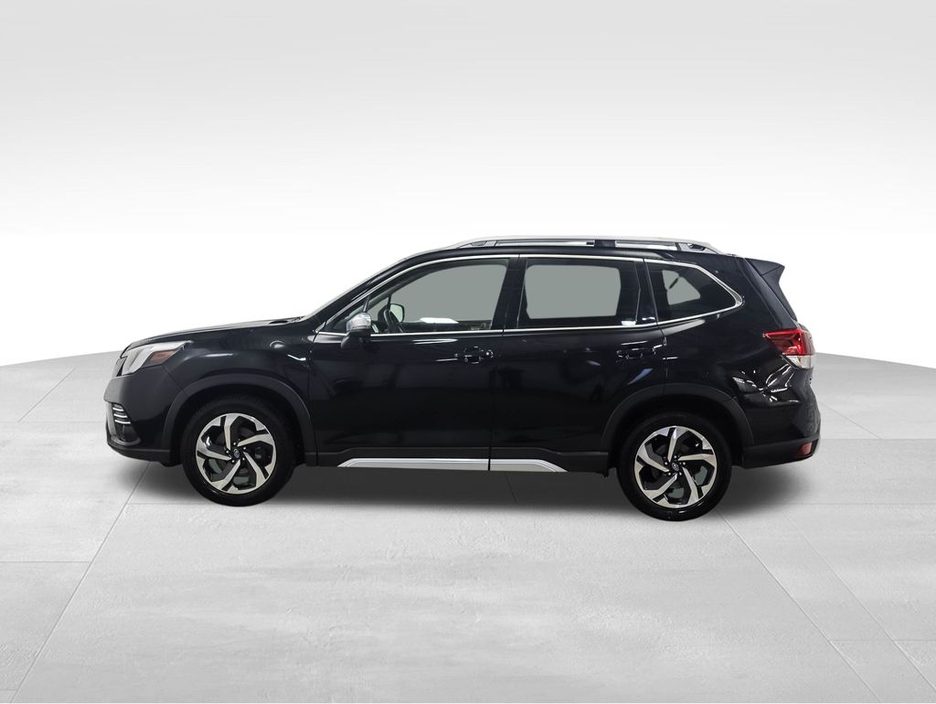 Used 2022 Subaru Forester Touring with VIN JF2SKARCXNH508153 for sale in Minneapolis, Minnesota