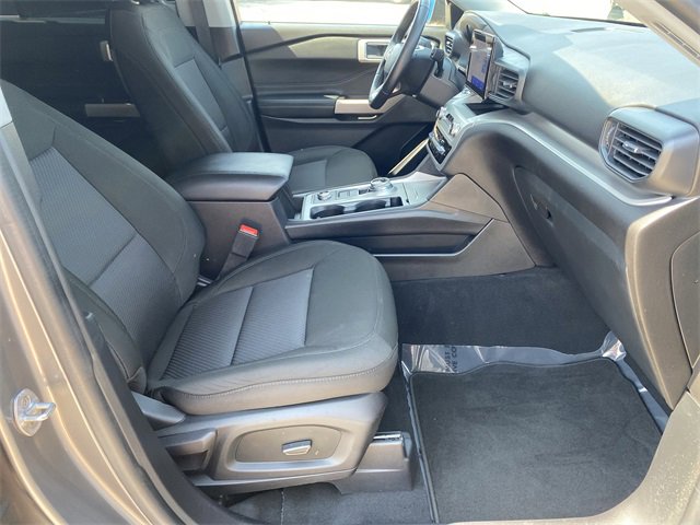 2022 Ford Explorer XLT photo 23