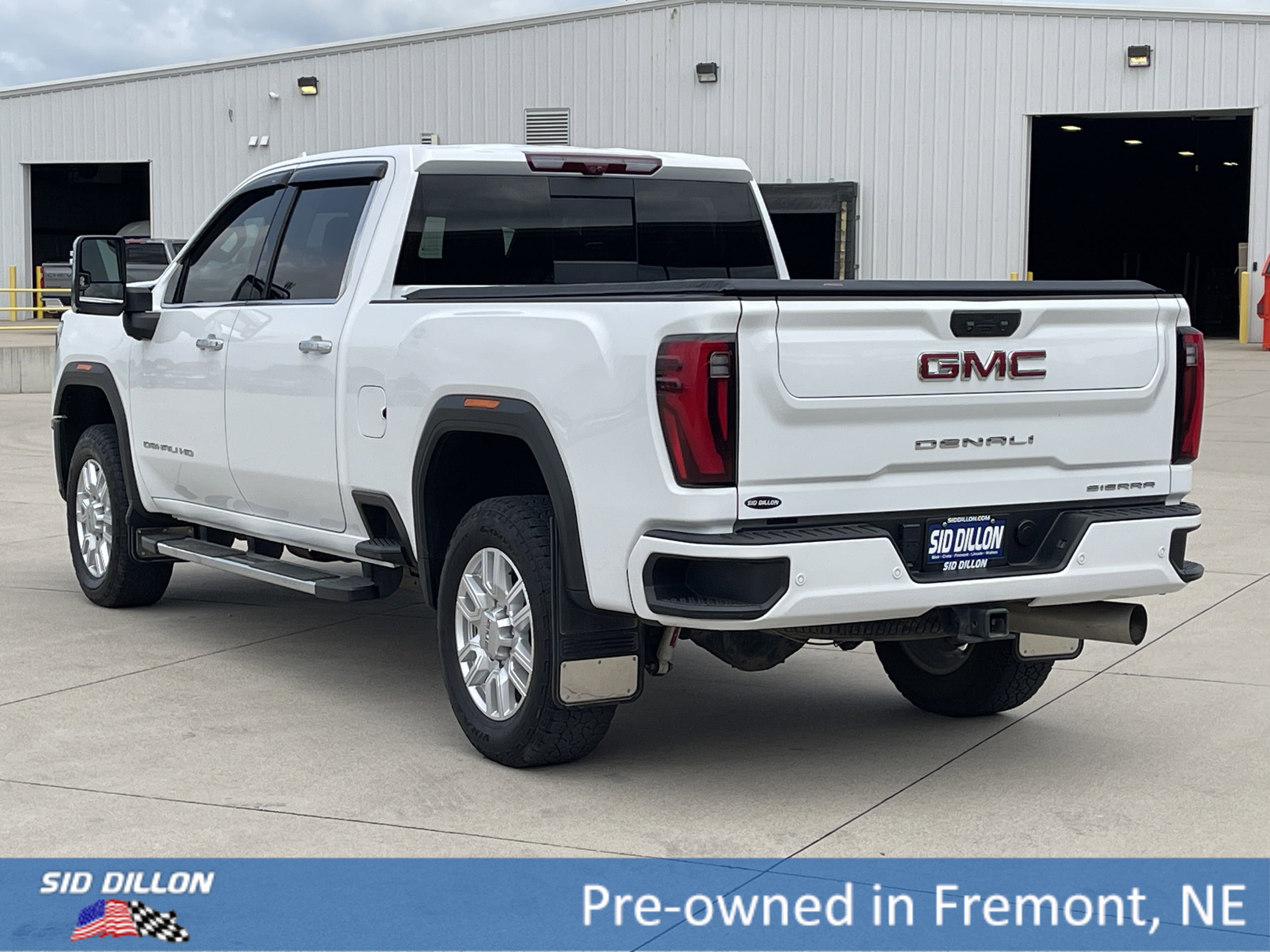 2024 Gmc Sierra 2500 HD Denali photo 15