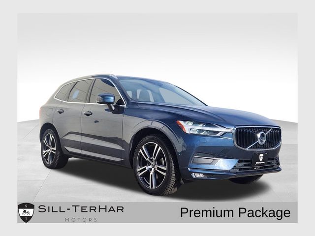 2019 Volvo XC60 Momentum's photo