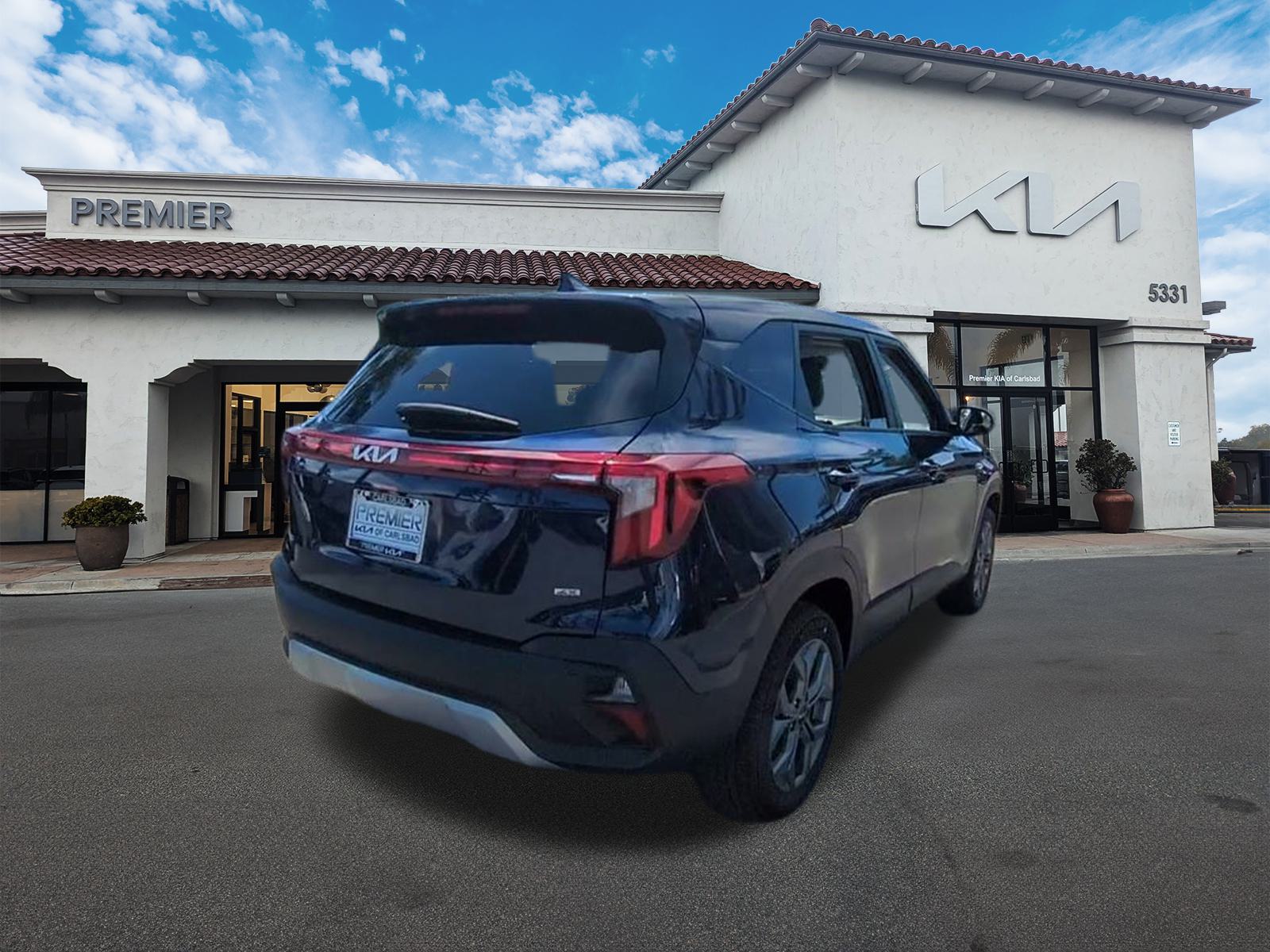 2025 Kia Seltos LX photo 6