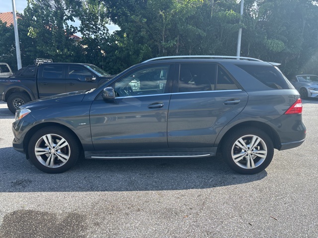 2012 Mercedes Benz ML 350 4MATIC photo 6