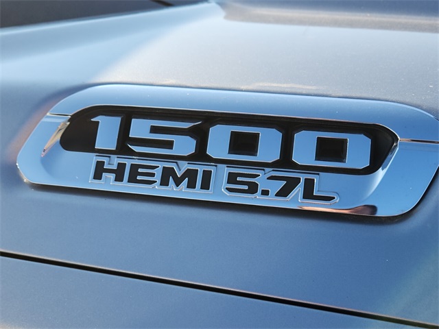 Used 2022 RAM Ram 1500 Pickup Limited with VIN 1C6SRFHT0NN257063 for sale in Little Rock