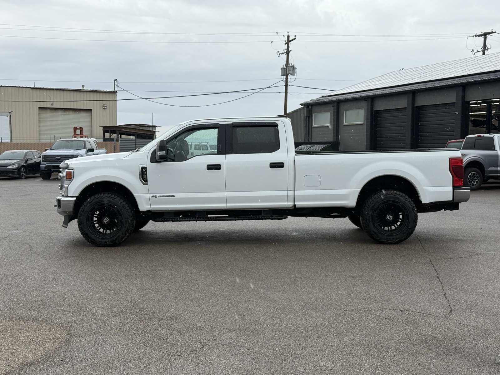 2022 Ford F-350 photo 6