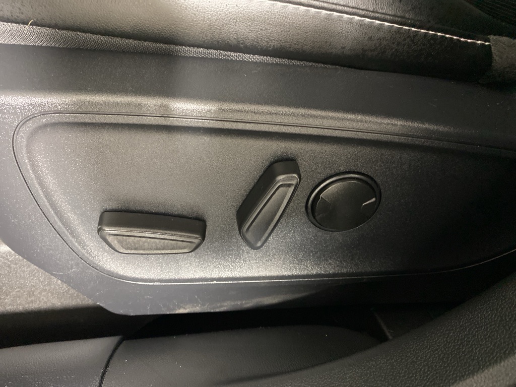 2024 Ford Escape Platinum photo 5