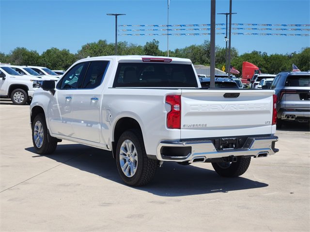 2026 Chevrolet Silverado LTZ photo 3