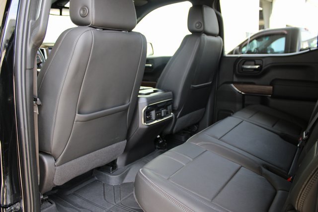 2022 Chevrolet Silverado 1500 High Country photo 35