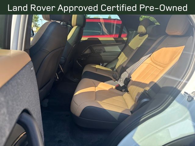 2025 Land Rover Range Rover Sport SE photo 18