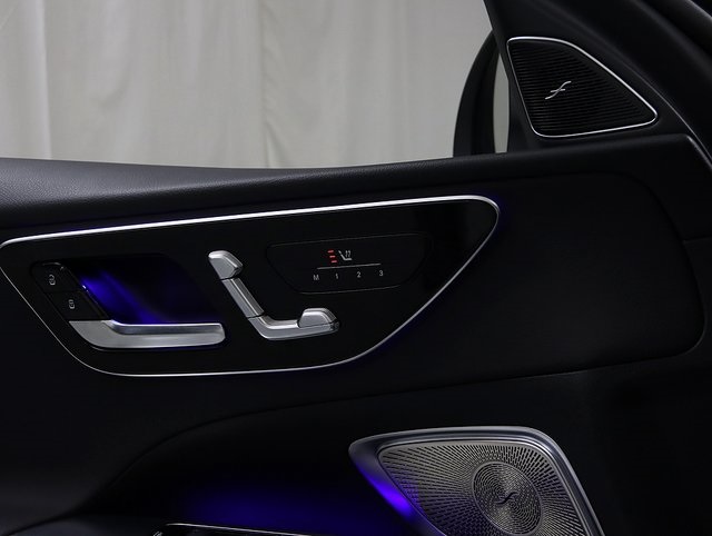 2025 Mercedes Benz C 300 4MATIC photo 24